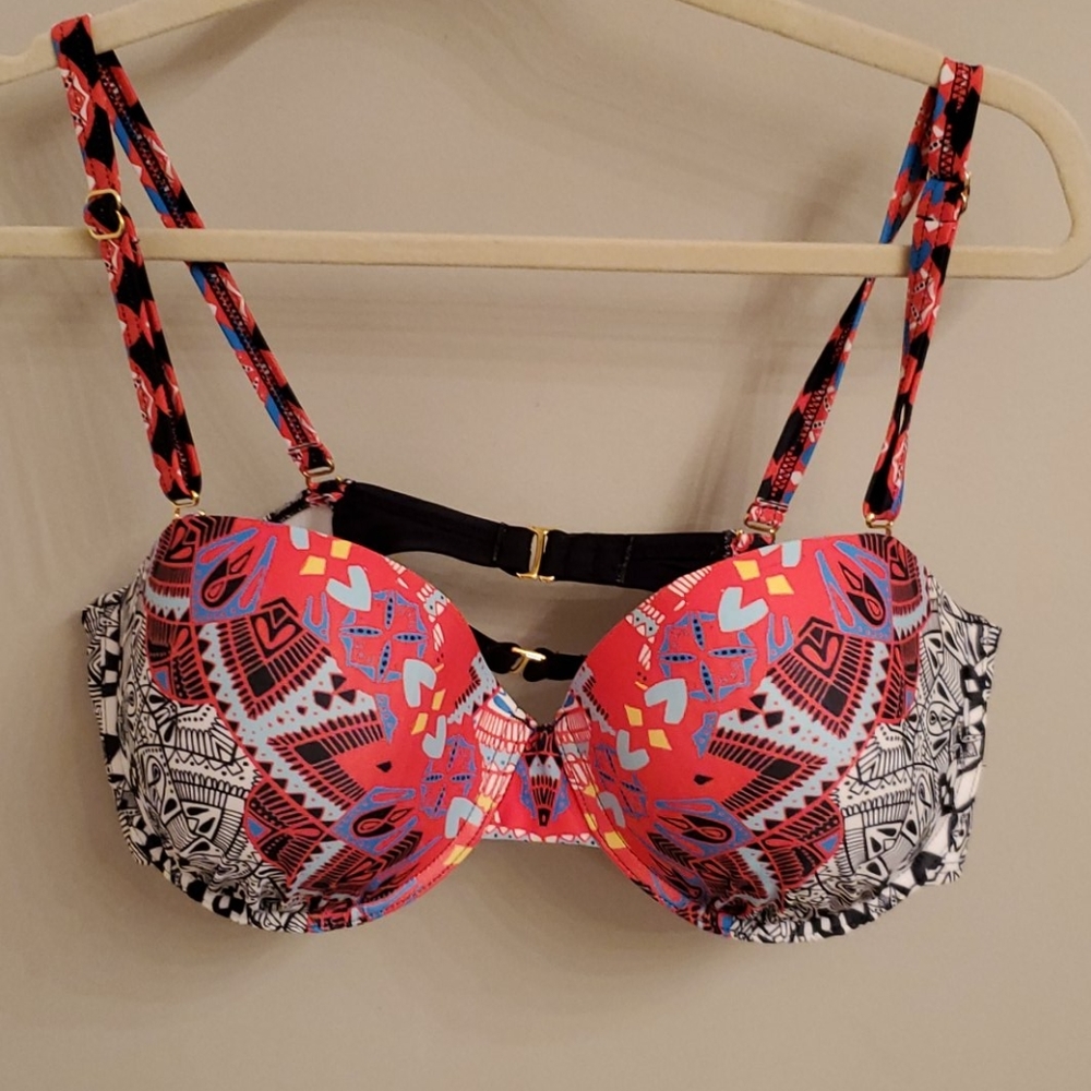 Bikini top